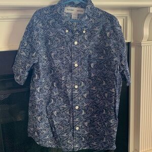 Boys L Old Navy button front shirt